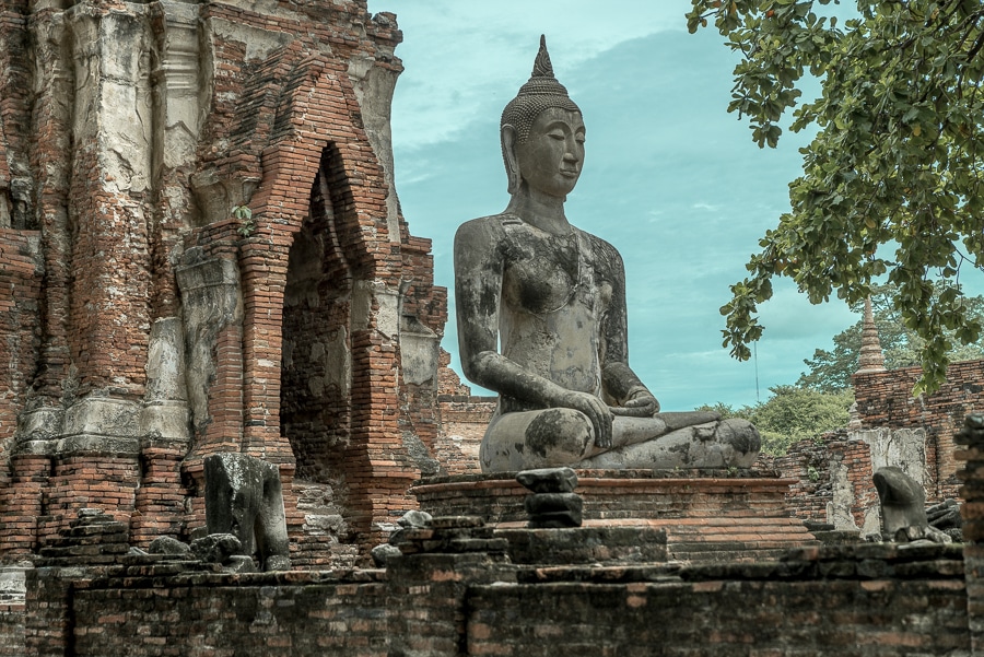 buddha in Ayutthaya